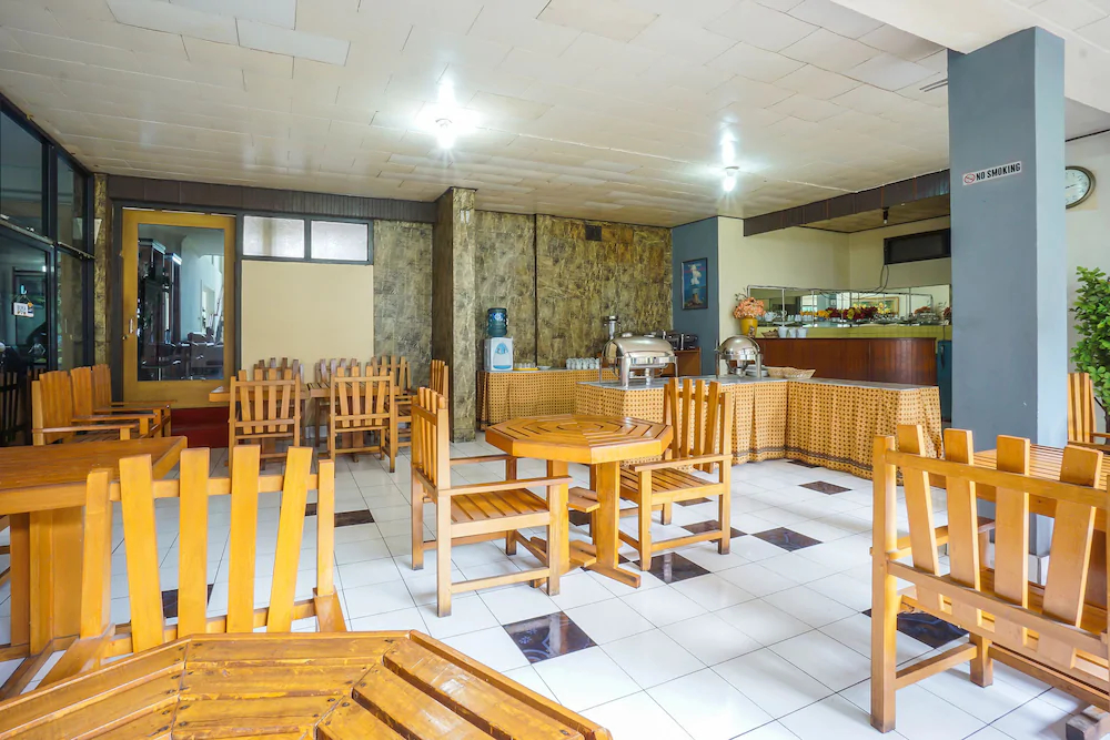 Hotel Yuta by OYO Rooms