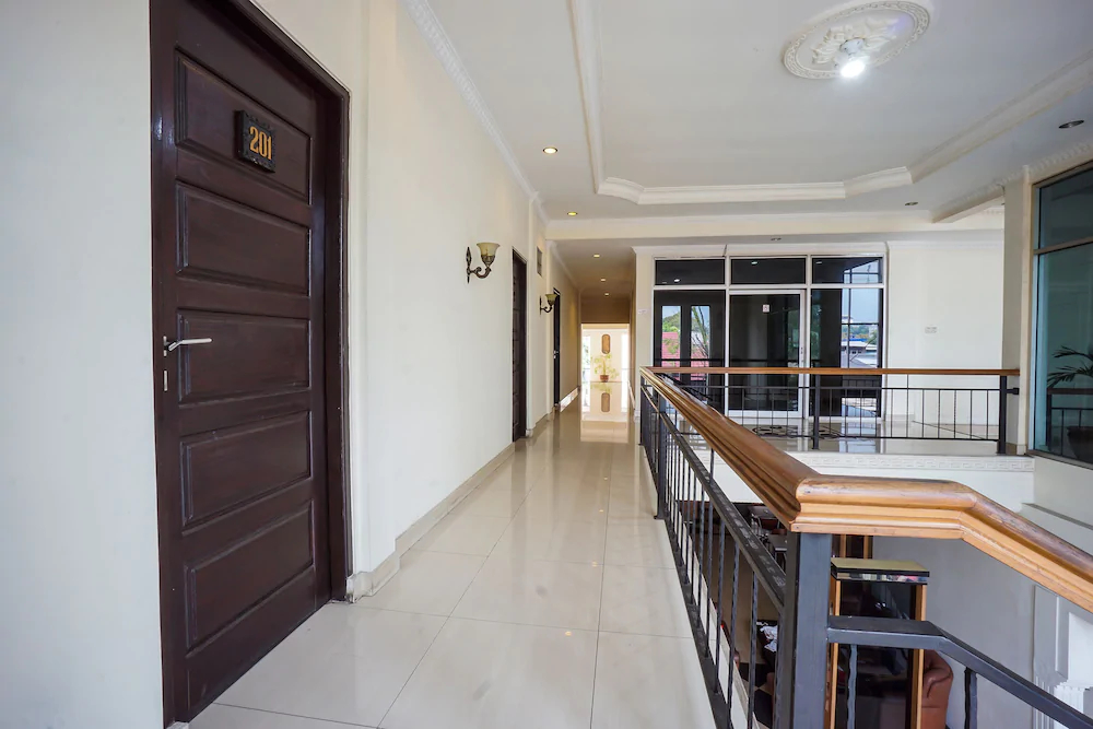 Hotel Yuta by OYO Rooms