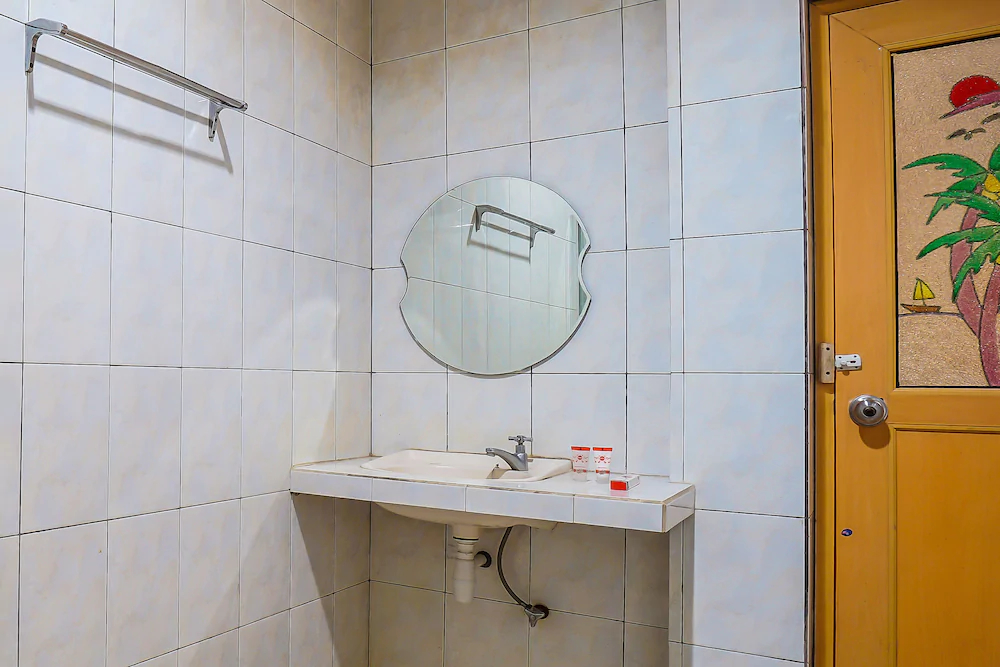 Hotel Yuta by OYO Rooms