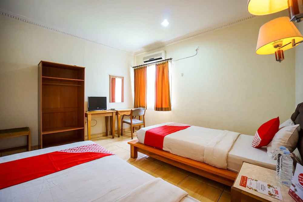 Hotel Yuta by OYO Rooms