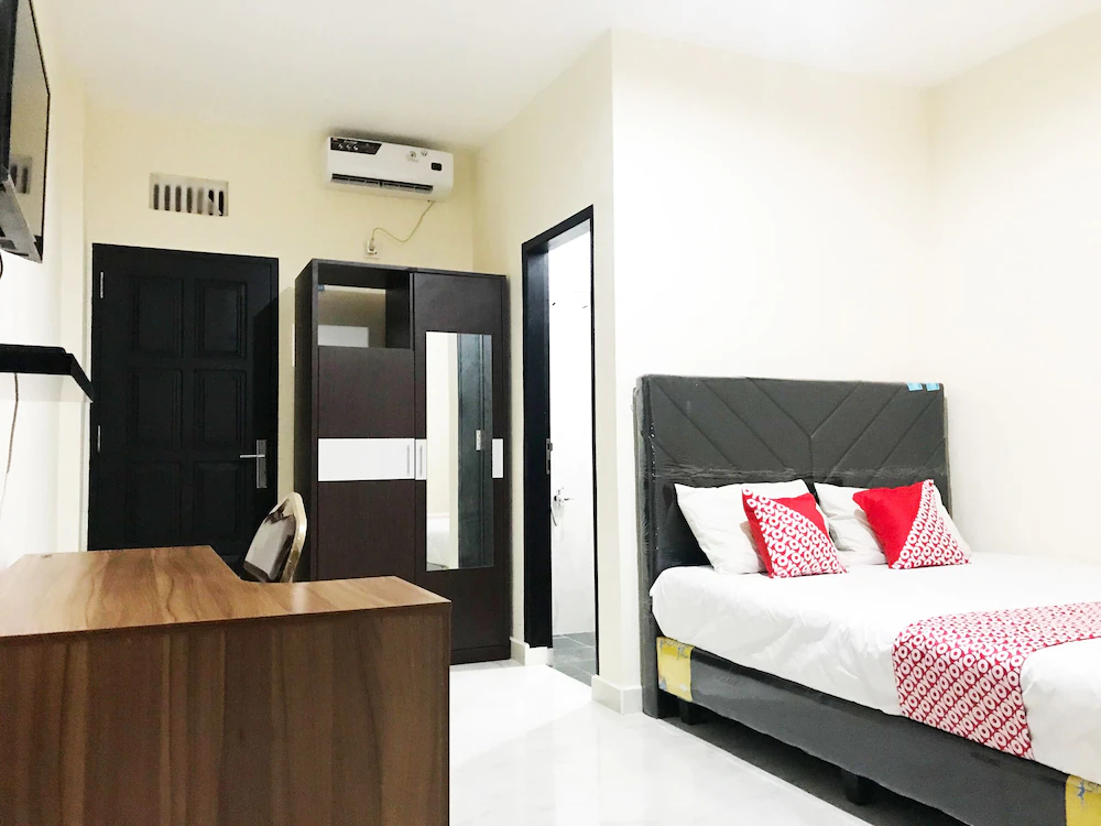 Le Reve Residence by OYO Rooms
