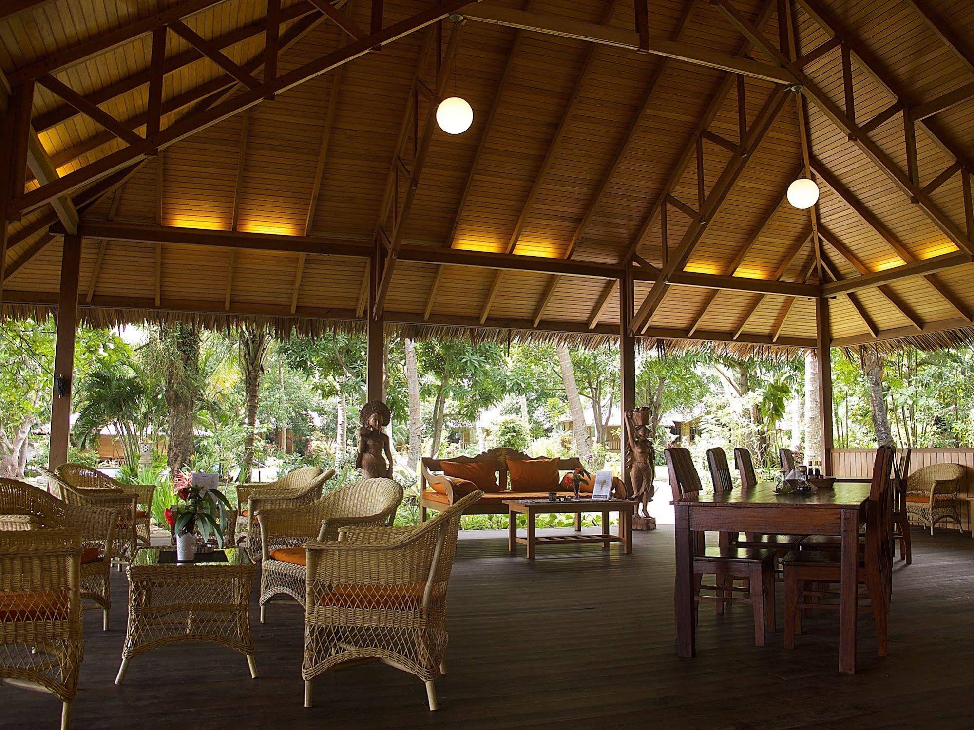Mapia Resort