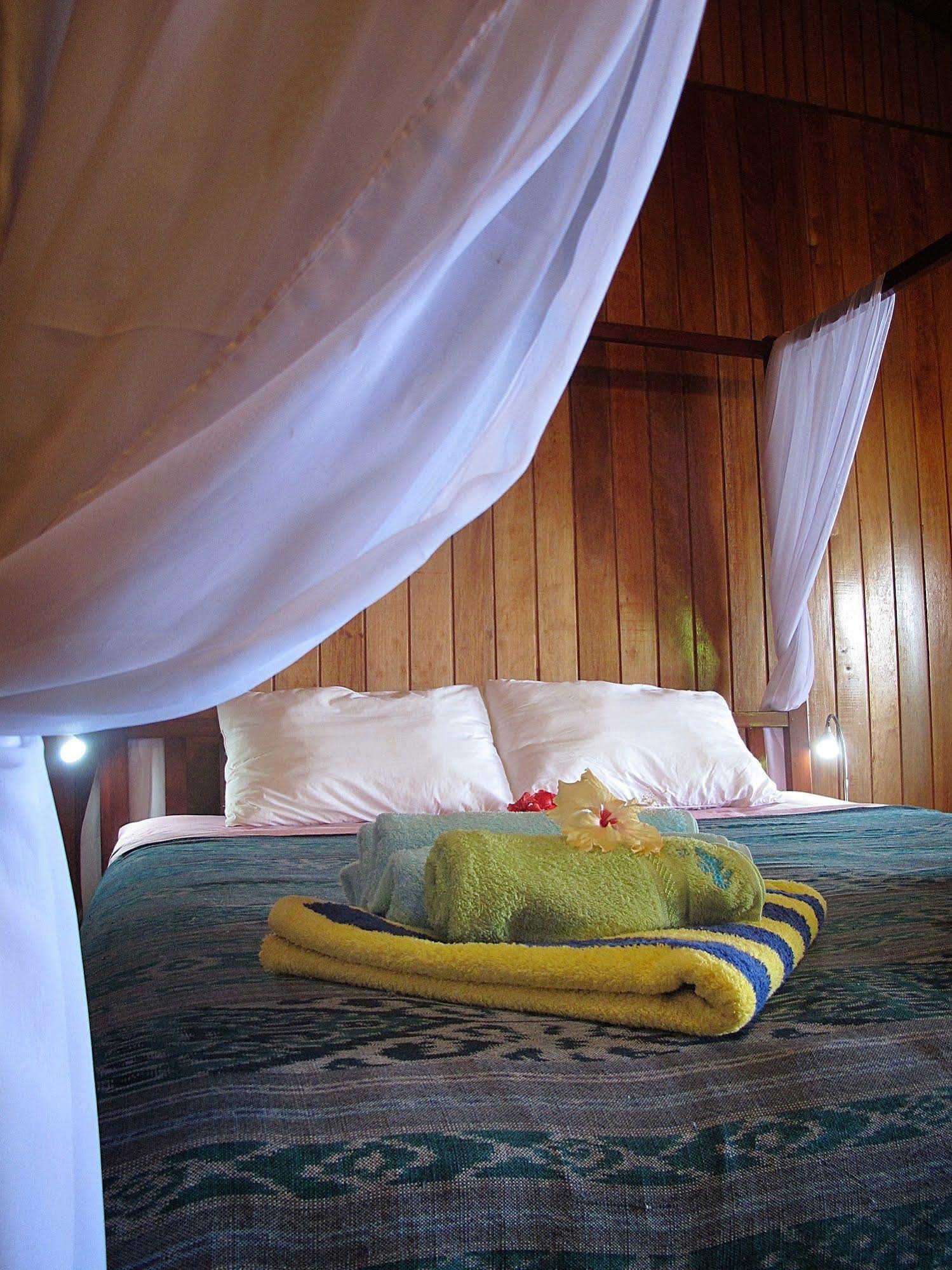 Mapia Resort