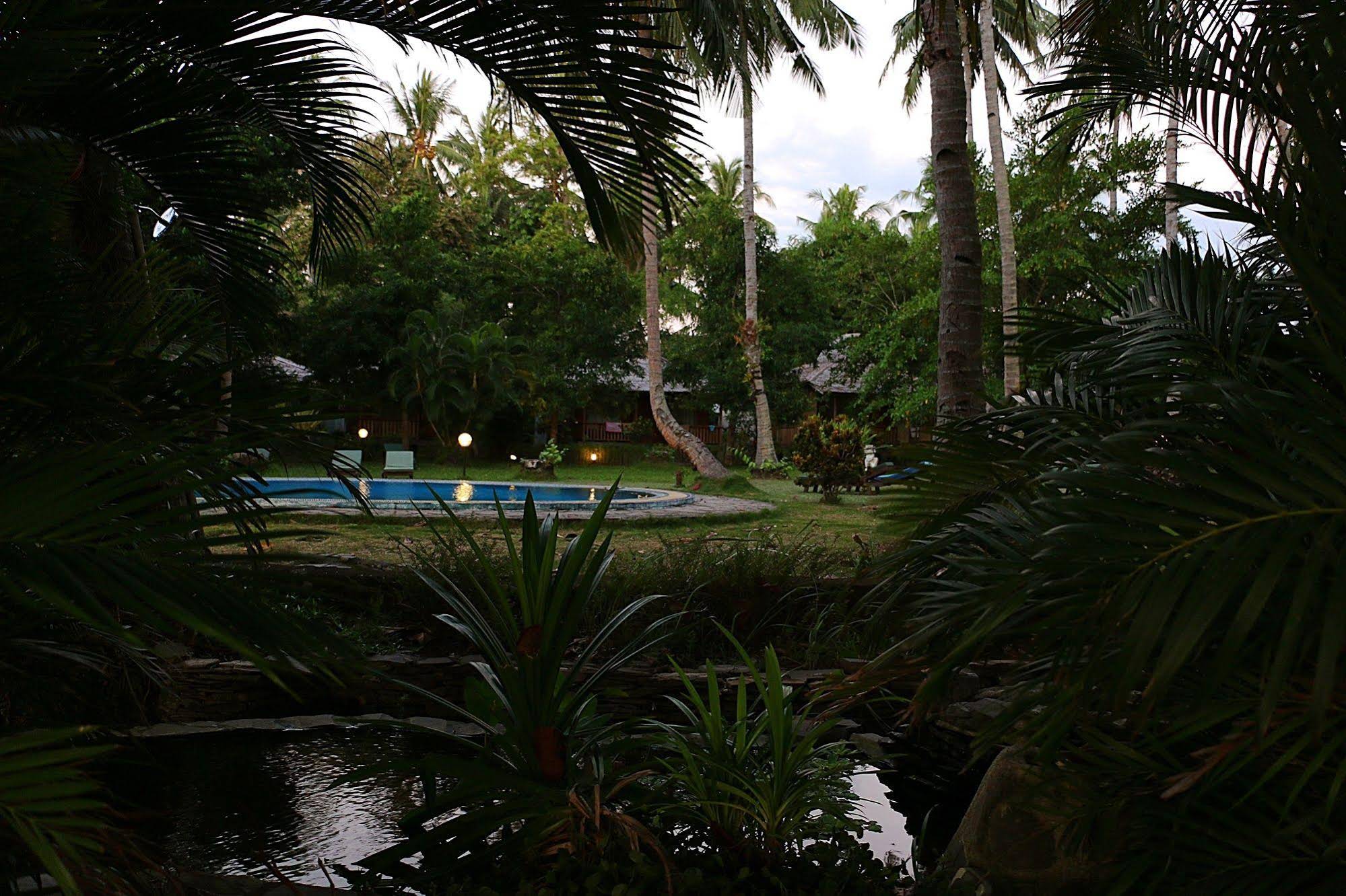 Mapia Resort