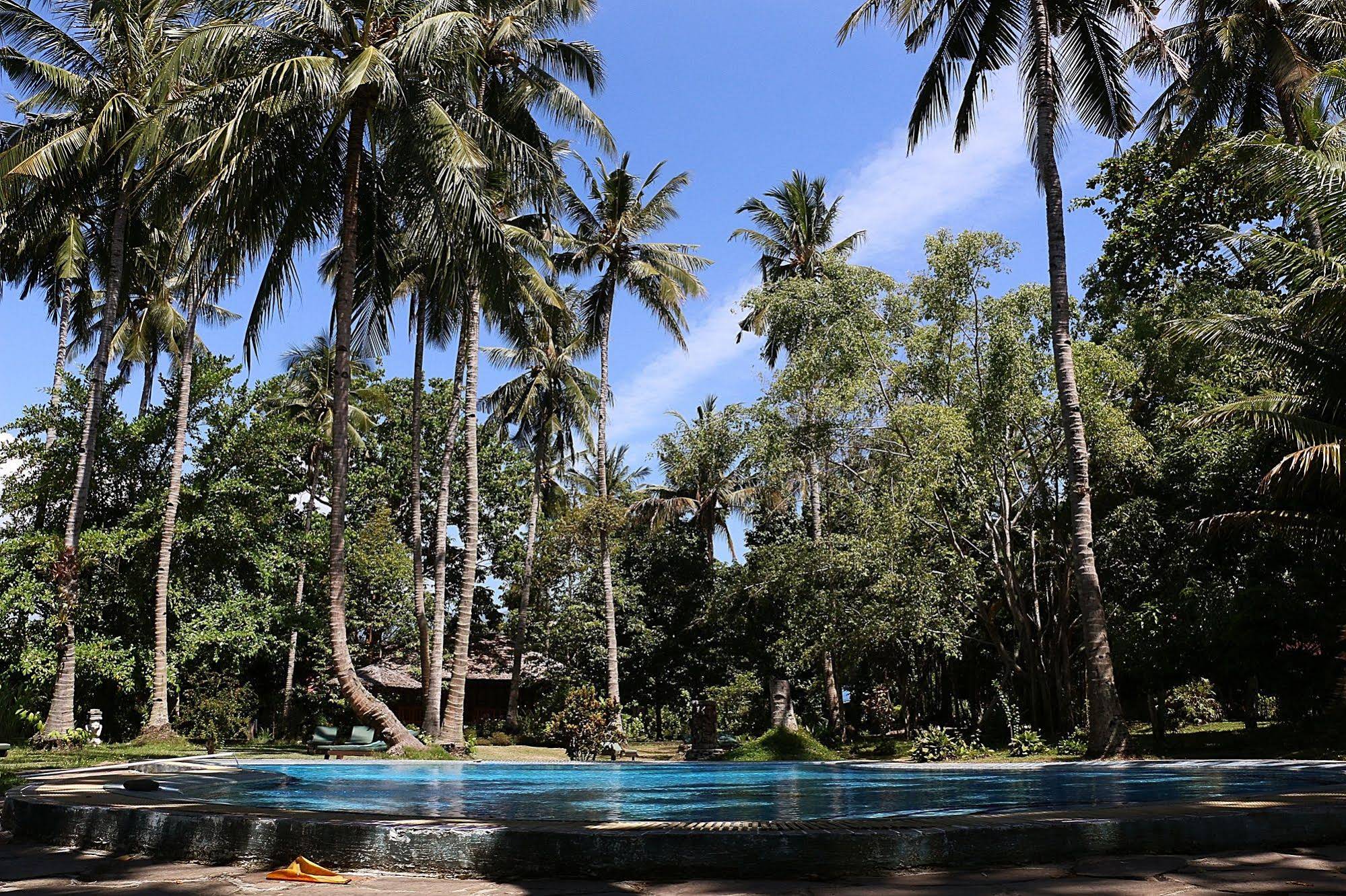 Mapia Resort