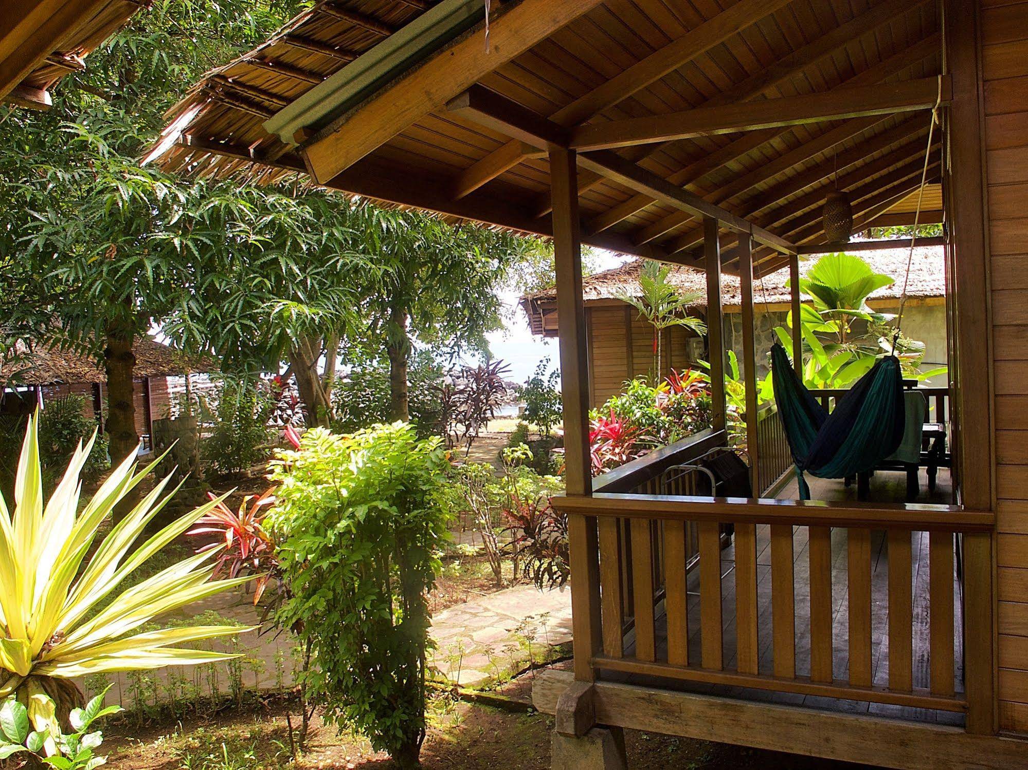 Mapia Resort
