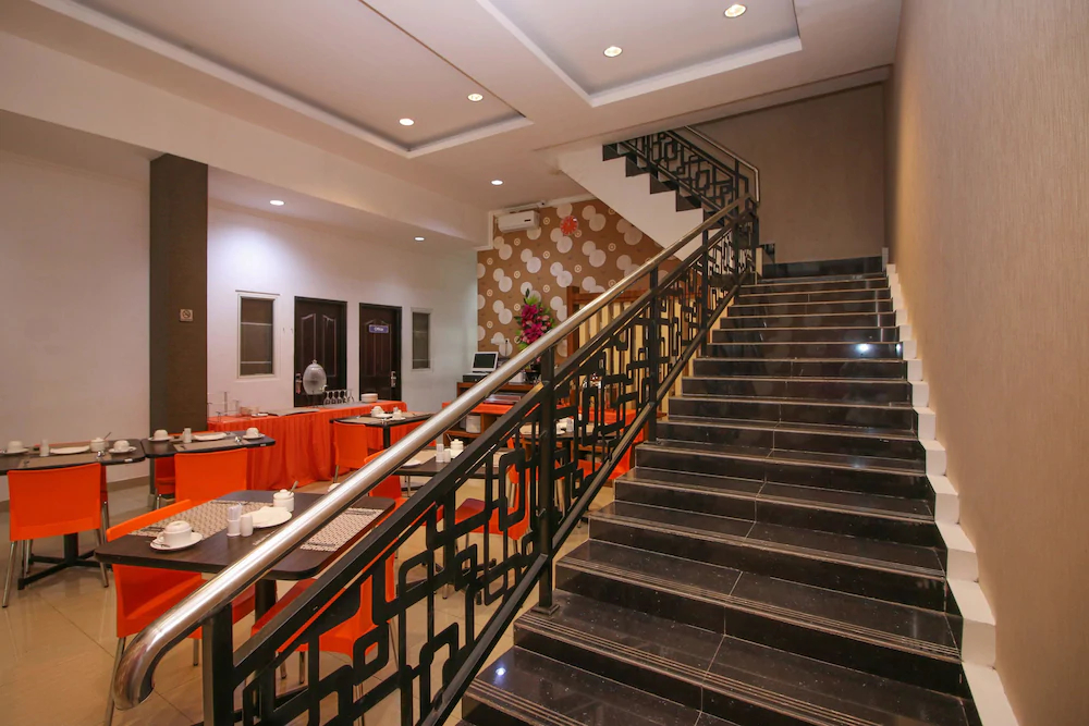 Mel's Inn Manado