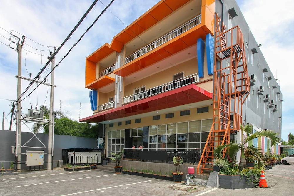 Mel's Inn Manado