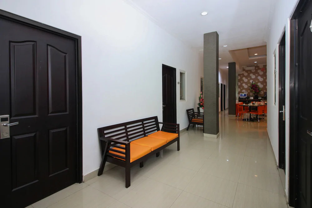 Mel's Inn Manado