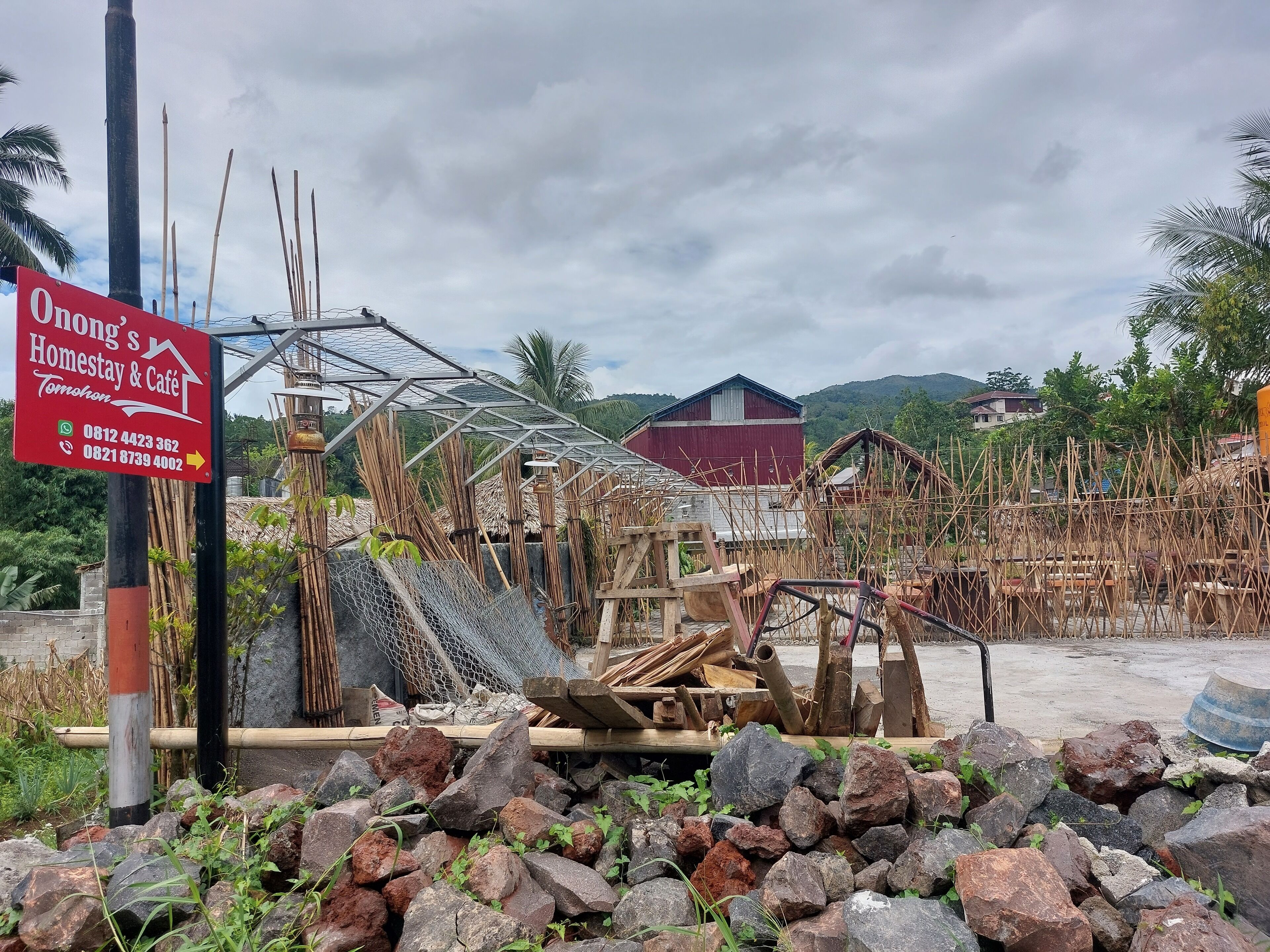 Onong's Homestay By OYO