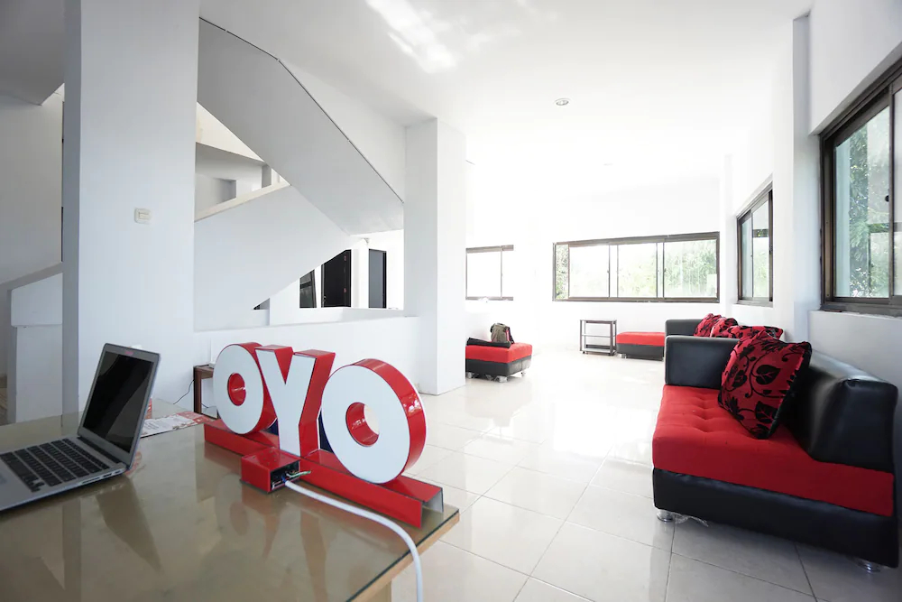 Putri Kesia Rooms by OYO Rooms