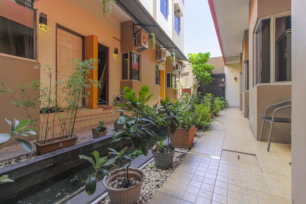 RedDoorz Near RSUP Prof. Kandou Manado