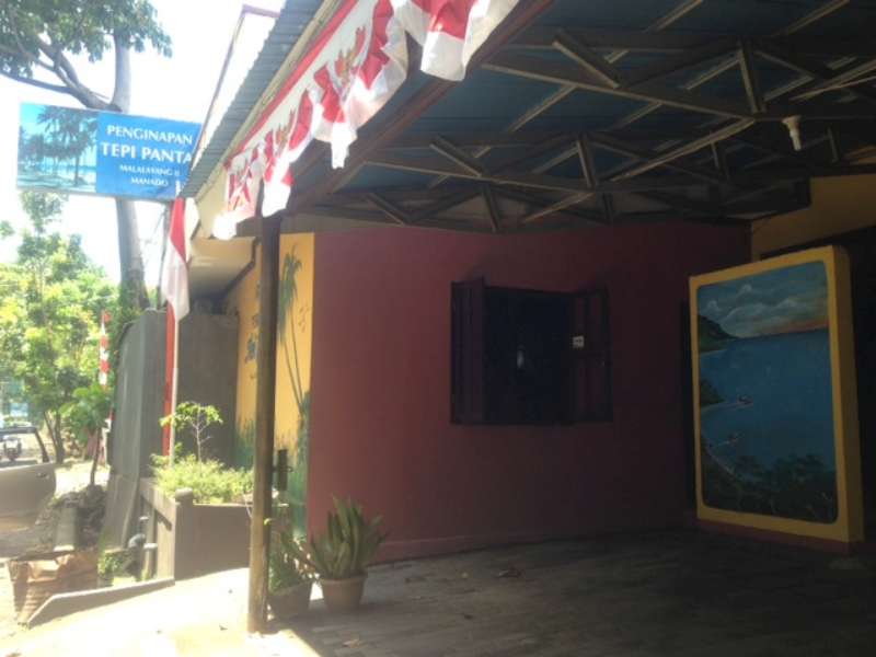 Tepi Pantai Motel