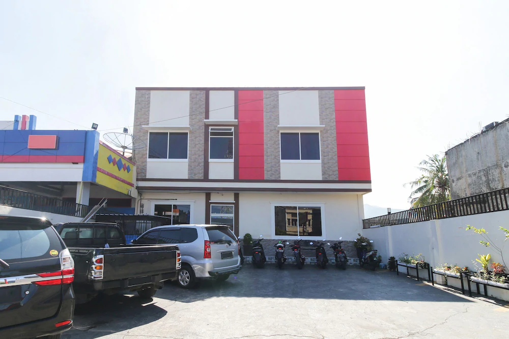 Hotel Harapan by Airy Rooms