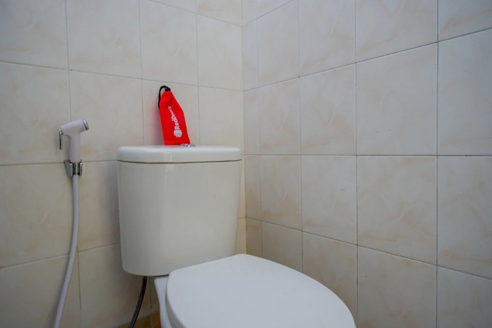 Hotel Horas Palopo by RedDoorz