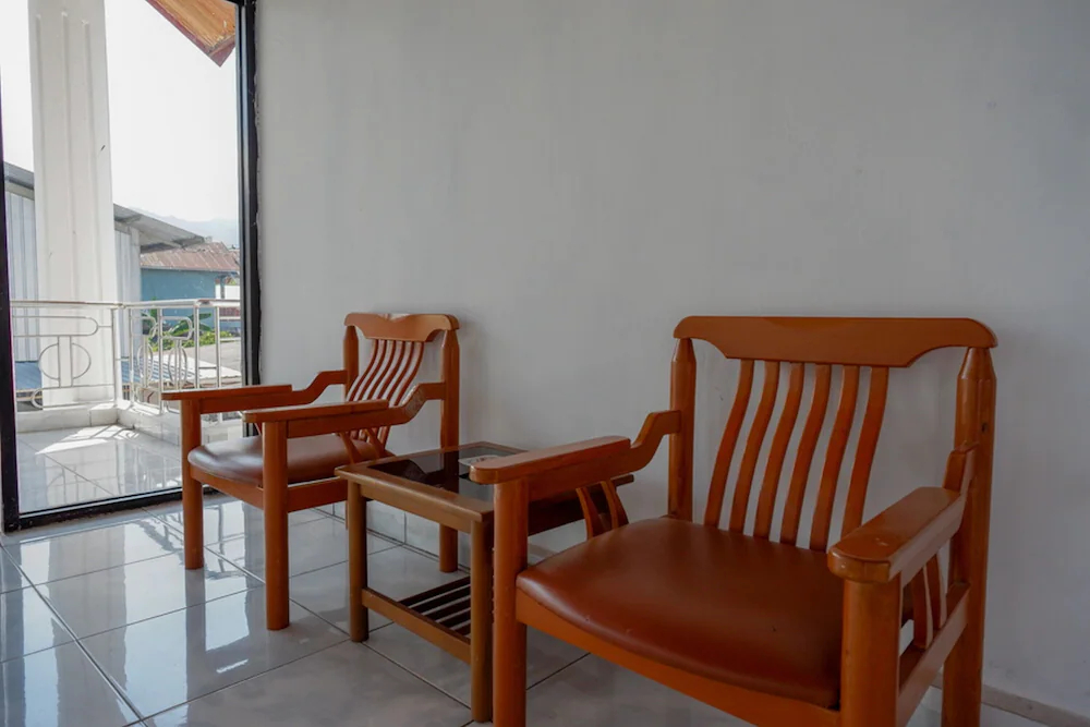 Hotel Horas Palopo by RedDoorz