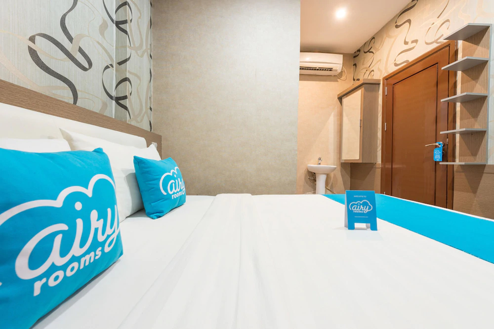 Airy Tatura Emmy Saelan 33 Palu