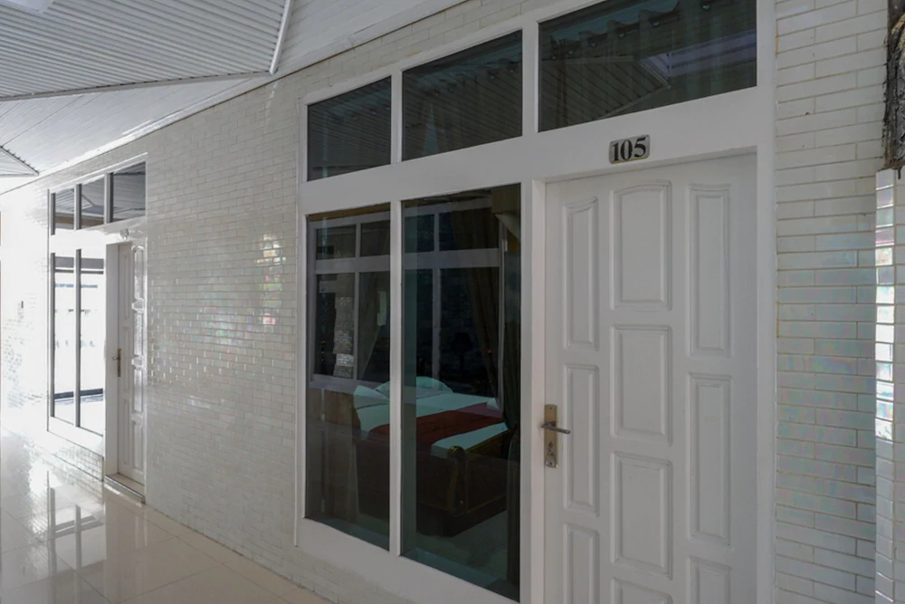 Alam Raya Hotel by RedDoorz