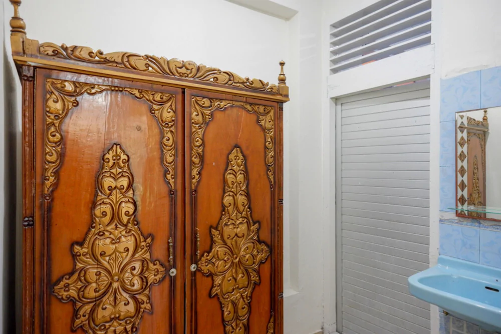 Alam Raya Hotel by RedDoorz