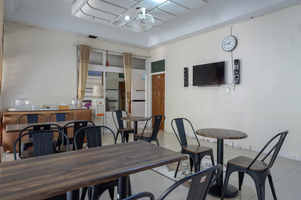Alam Raya Hotel by RedDoorz