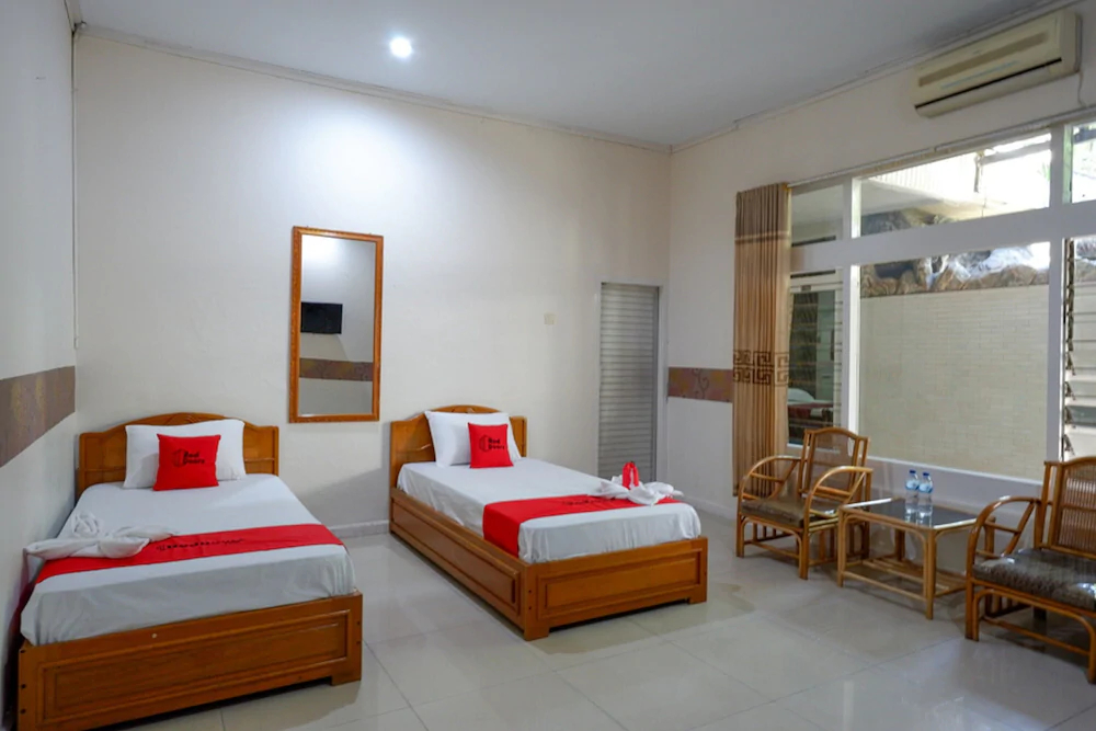 Alam Raya Hotel by RedDoorz