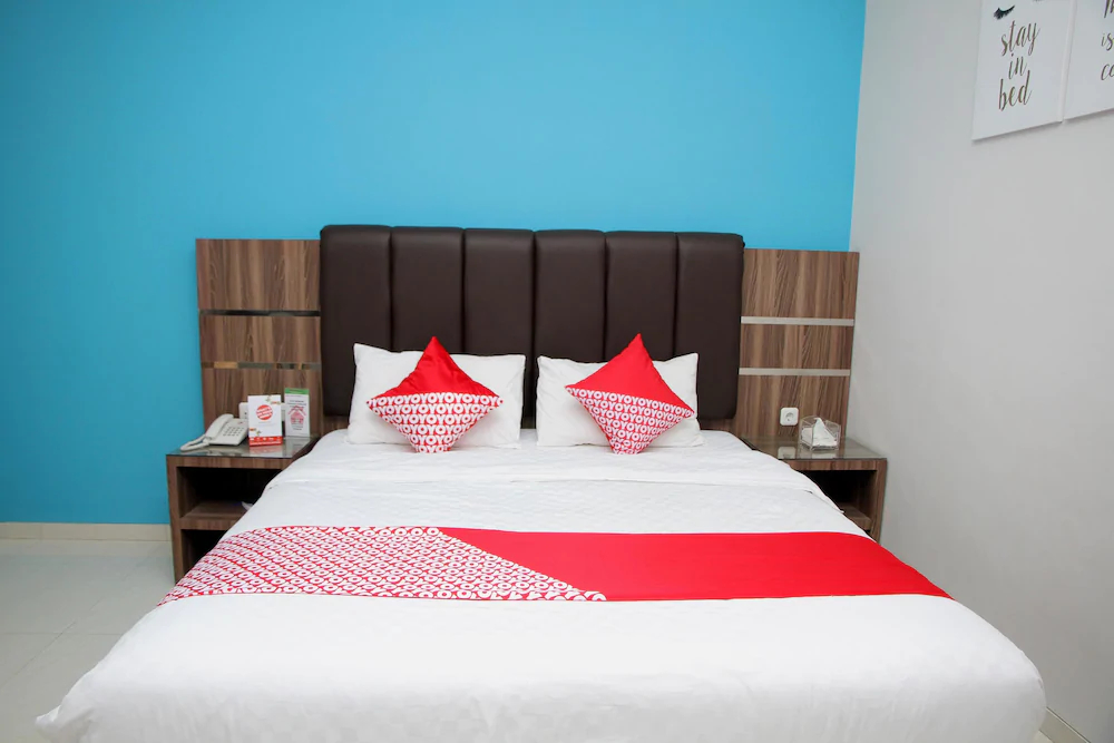 Galaxy Guesthouse by OYO Rooms