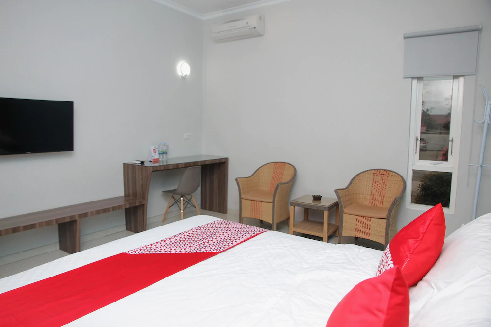 Galaxy Guesthouse by OYO Rooms