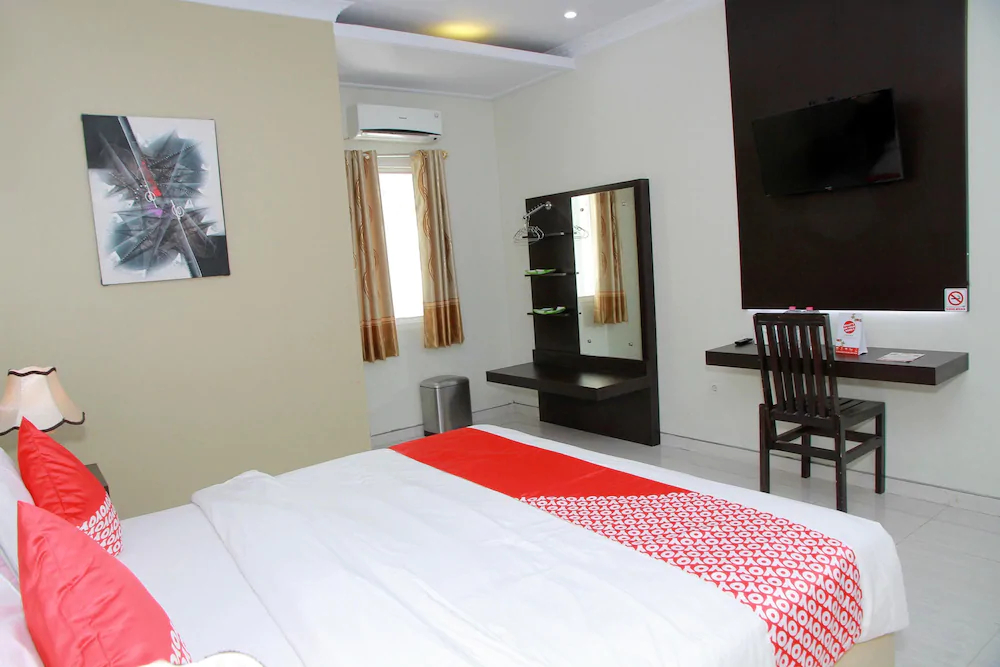 Pondok Garuda by OYO Rooms