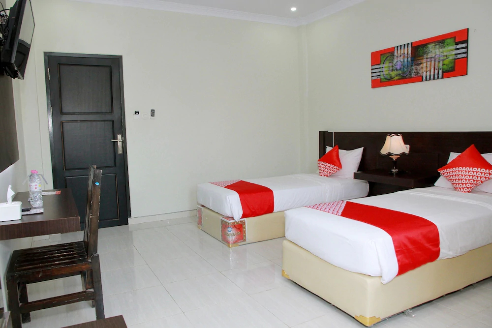 Pondok Garuda by OYO Rooms