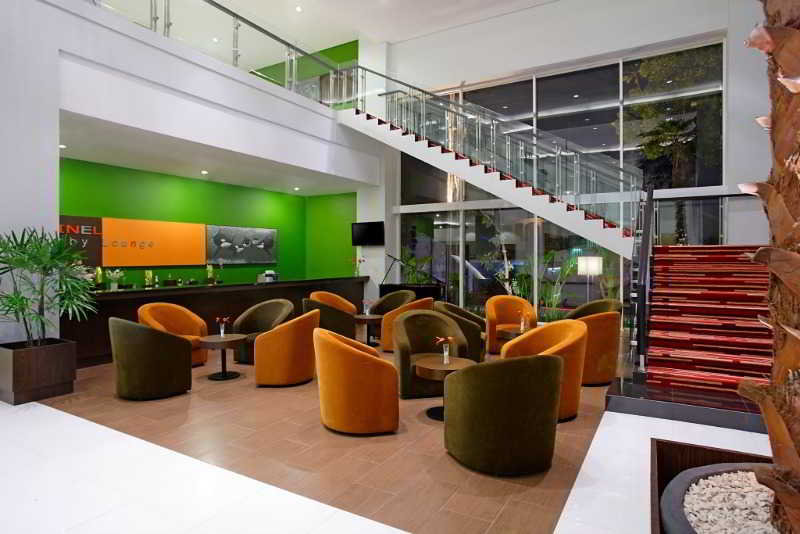 Hotel Santika Palu
