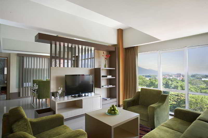 Hotel Santika Palu