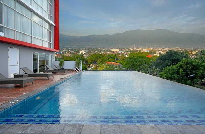 Hotel Santika Palu