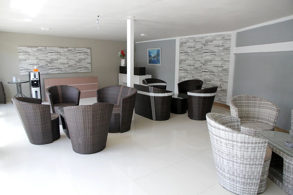 Zamrud Hotel by OYO Rooms