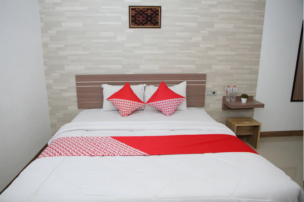 Zamrud Hotel by OYO Rooms