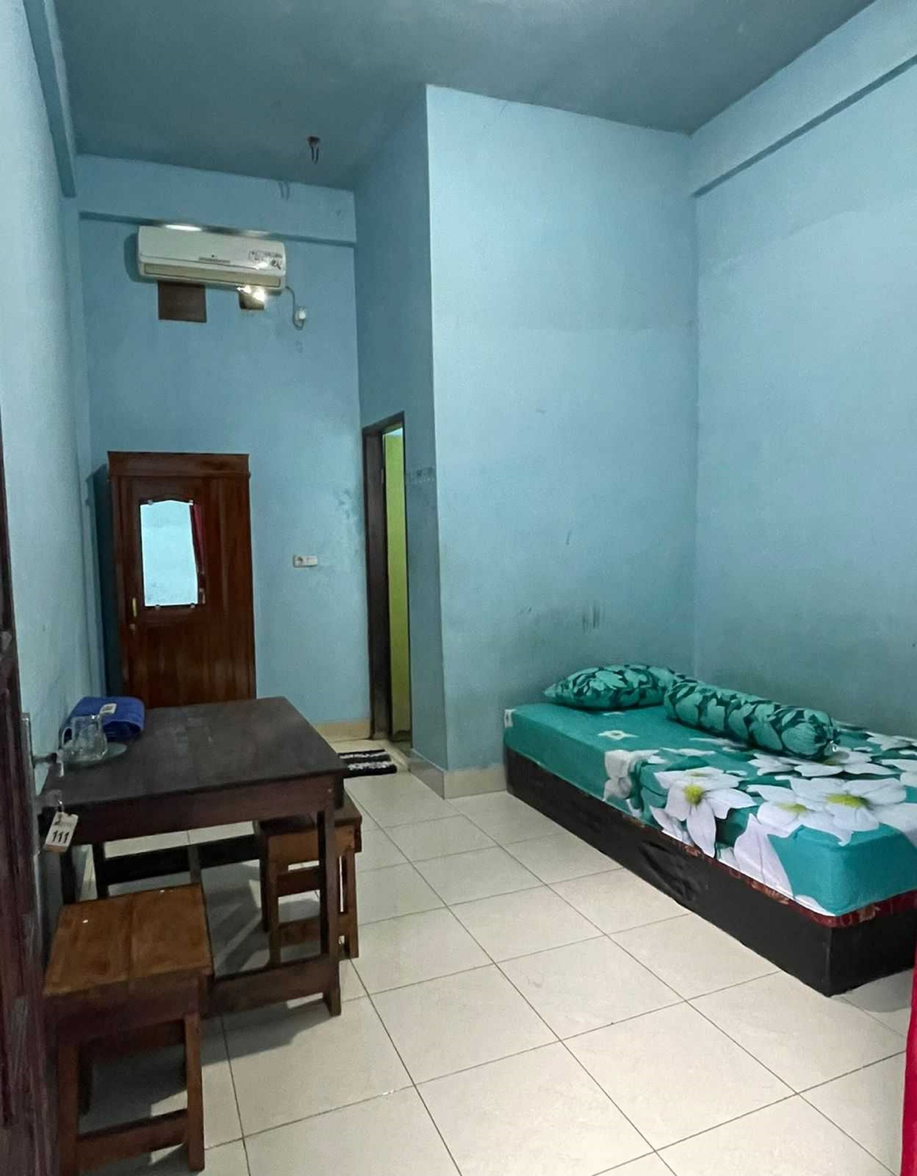 EXPRESS O Kost Amel