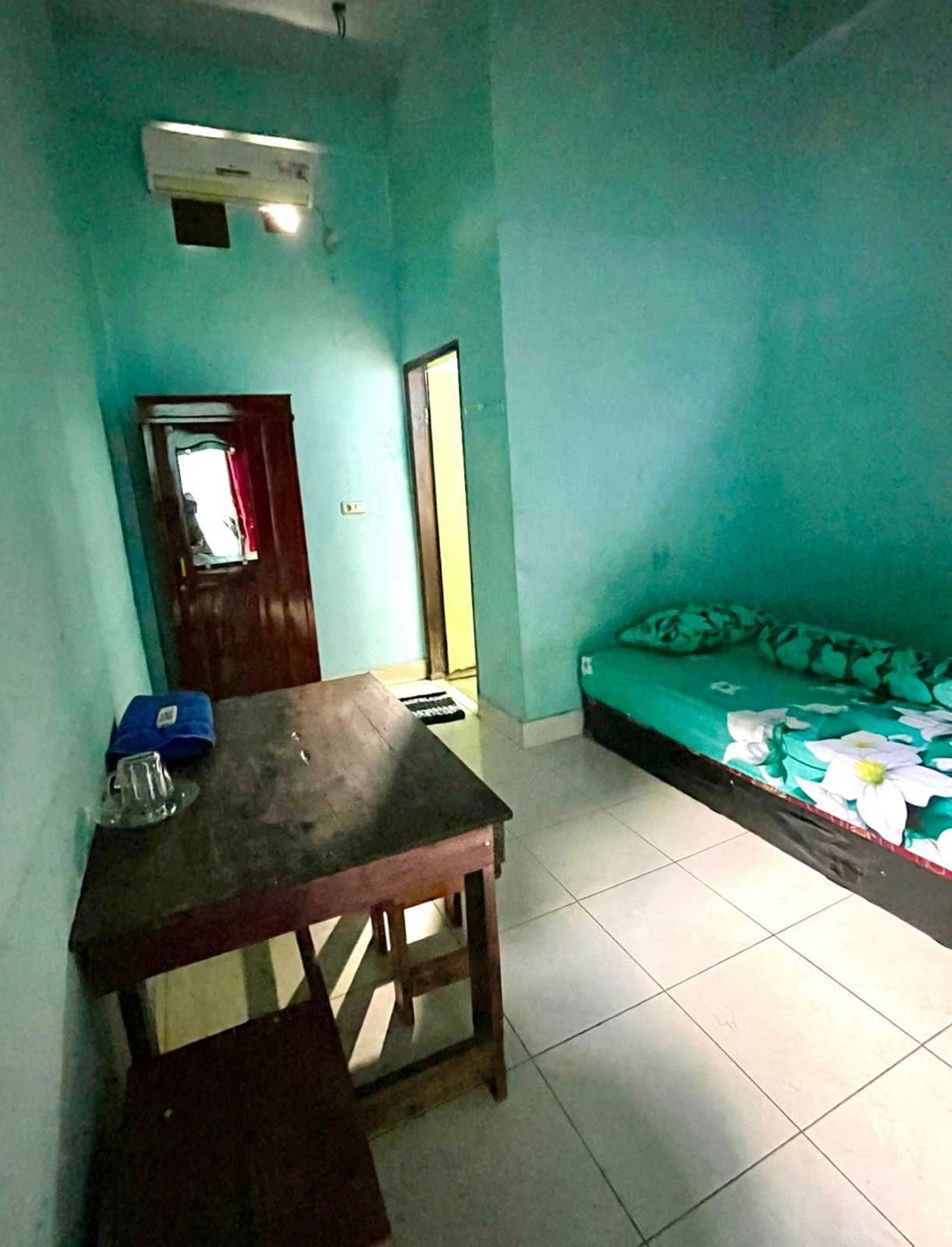 EXPRESS O Kost Amel