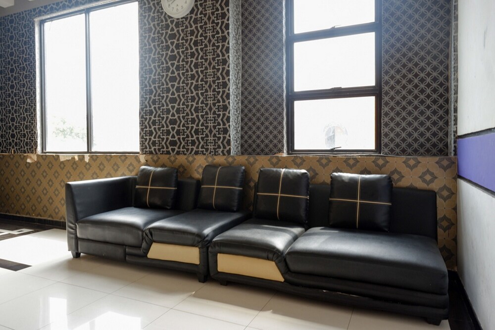 Hotel Bugis by RedDoorz