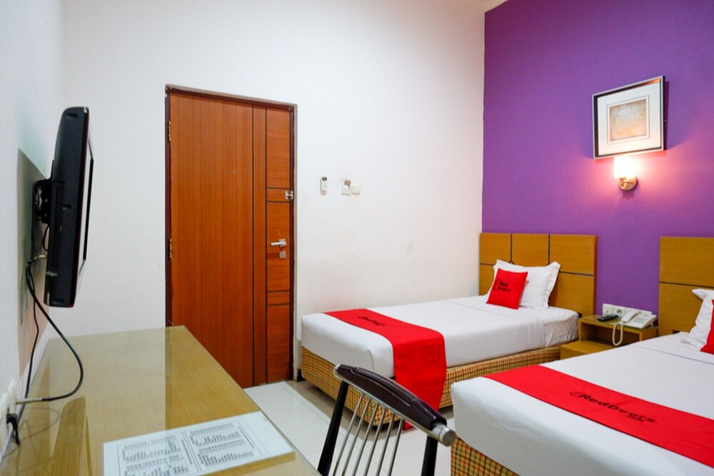 Hotel Bugis by RedDoorz