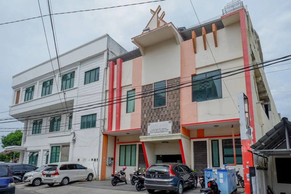 Hotel Bugis by RedDoorz