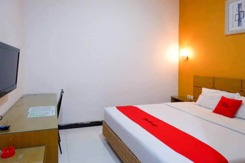 Hotel Bugis by RedDoorz
