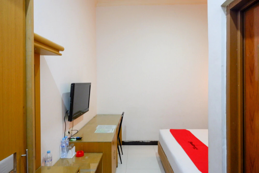 Hotel Bugis by RedDoorz