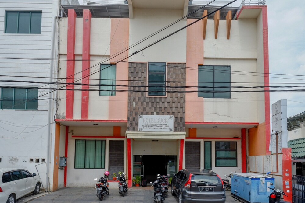 Hotel Bugis by RedDoorz