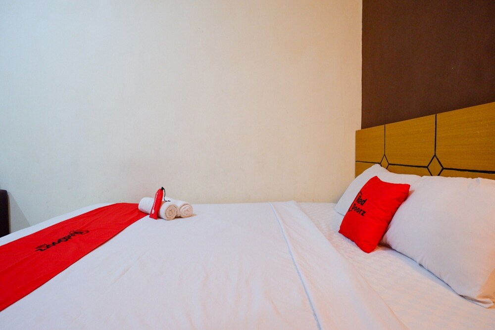 Hotel Bugis by RedDoorz