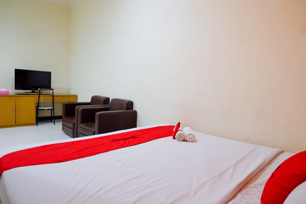 Hotel Bugis by RedDoorz