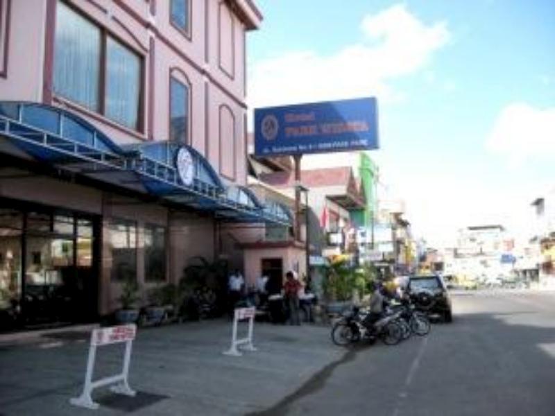 Hotel Pare Wisata