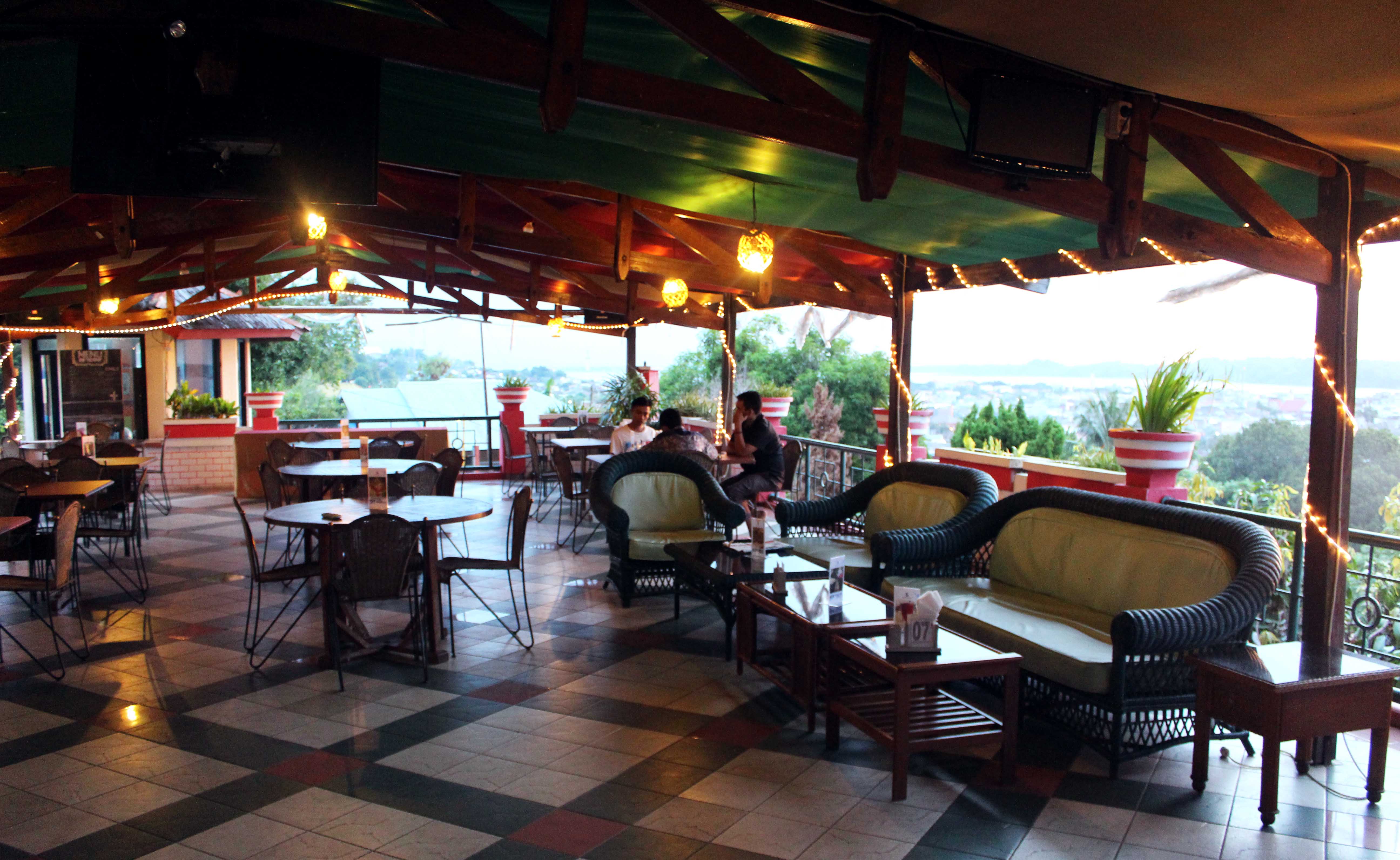 Hotel Satria Wisata