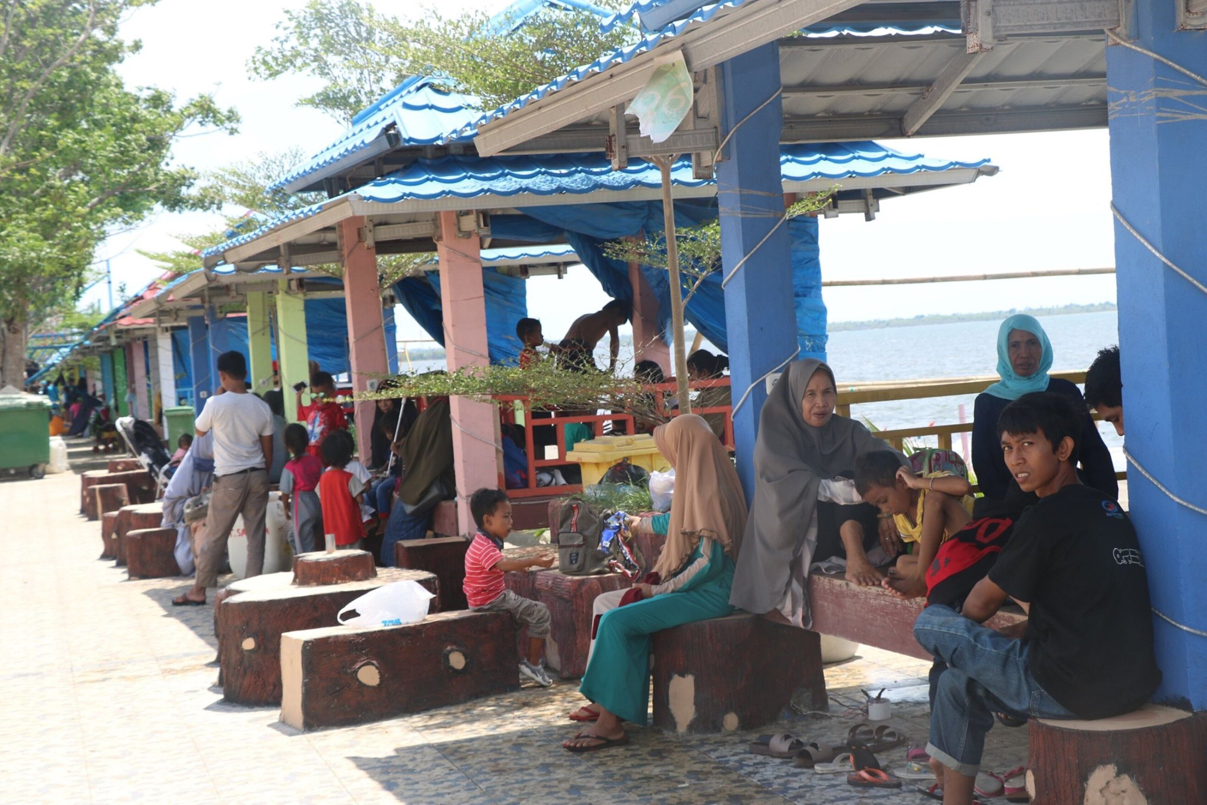 Resort Wisata Pantai Topejawa