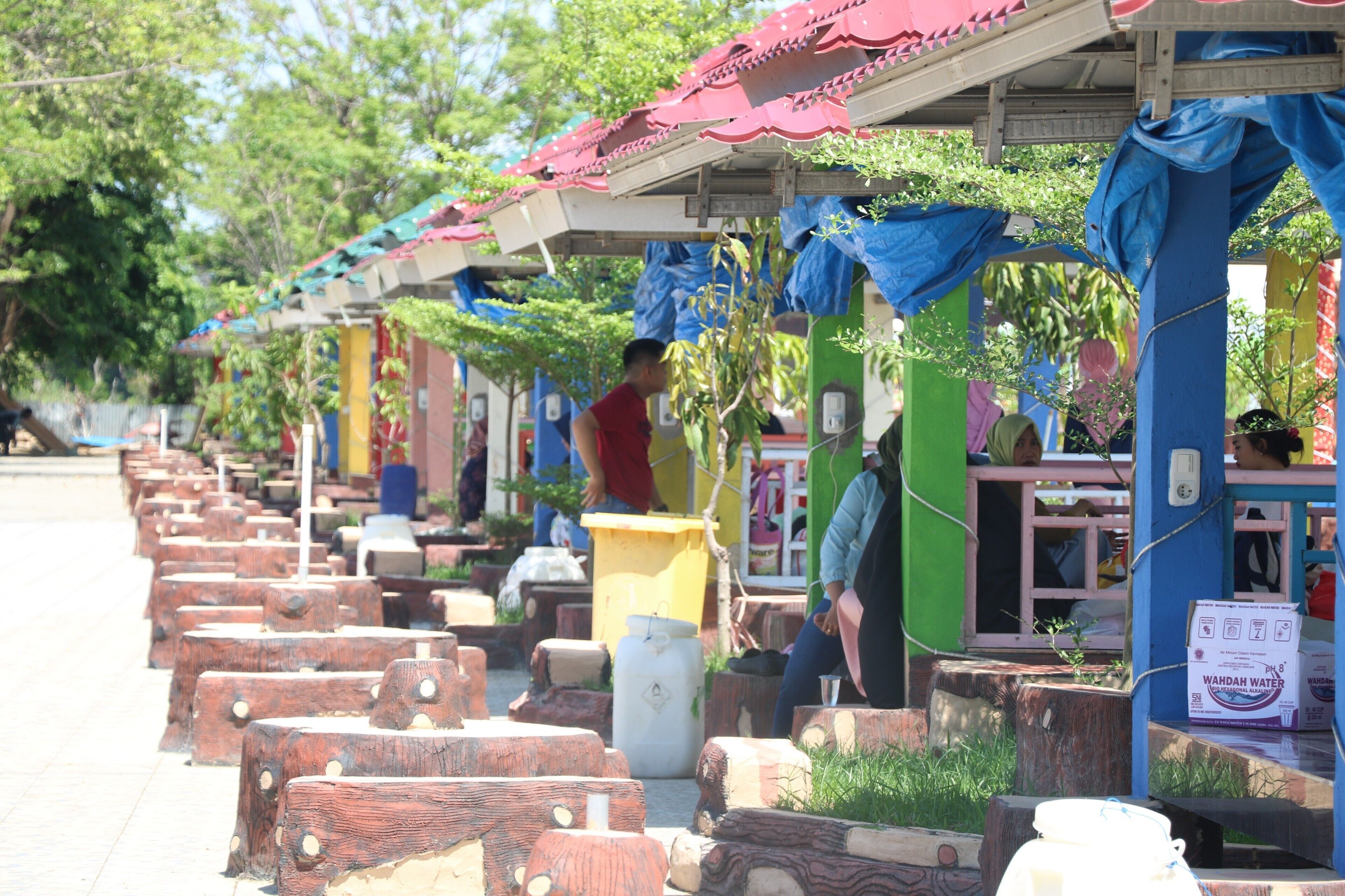 Resort Wisata Pantai Topejawa
