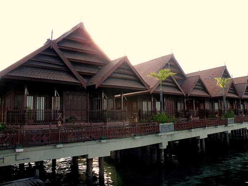 Pantai Gapura