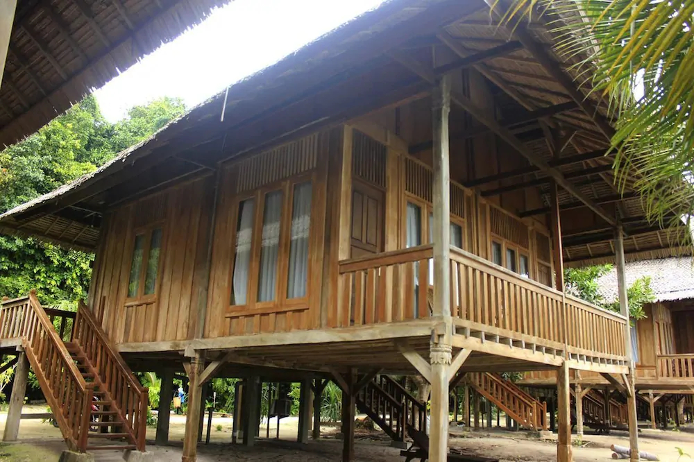 Wakatobi Patuno Diving & Beach Resort
